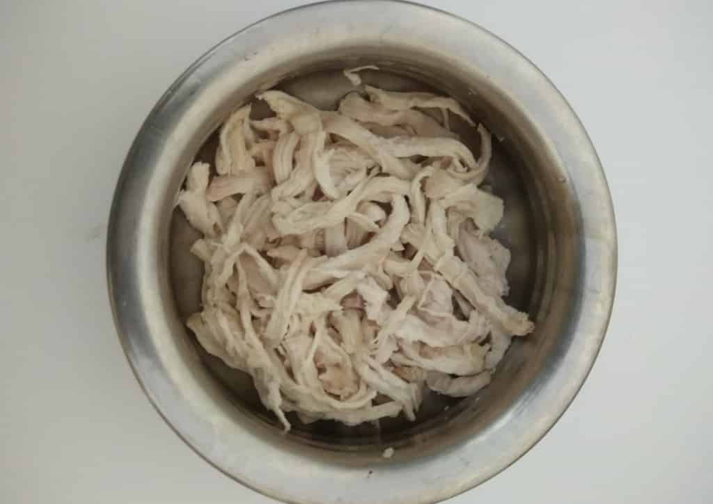 Boiled and shredded chicken for cooking